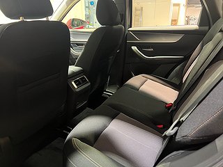 SUV Mazda CX-60 9 av 18
