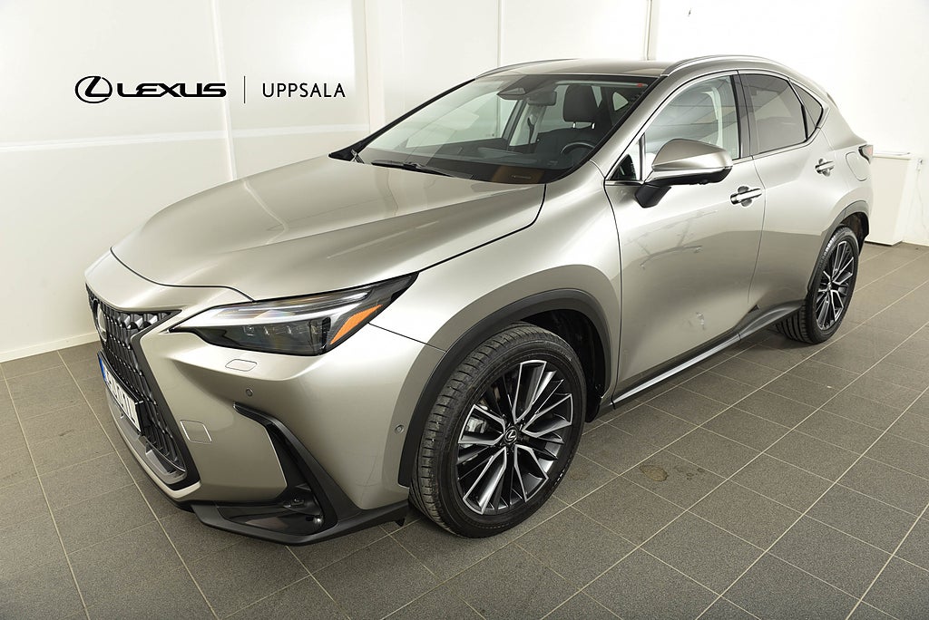 Lexus NX 450h+   Luxury Plug-in