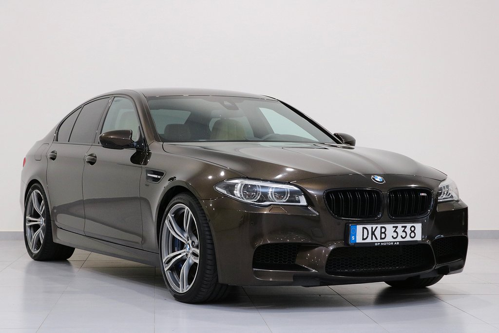 BMW M5 DCT Bang & Olufsen Se spec 560hk