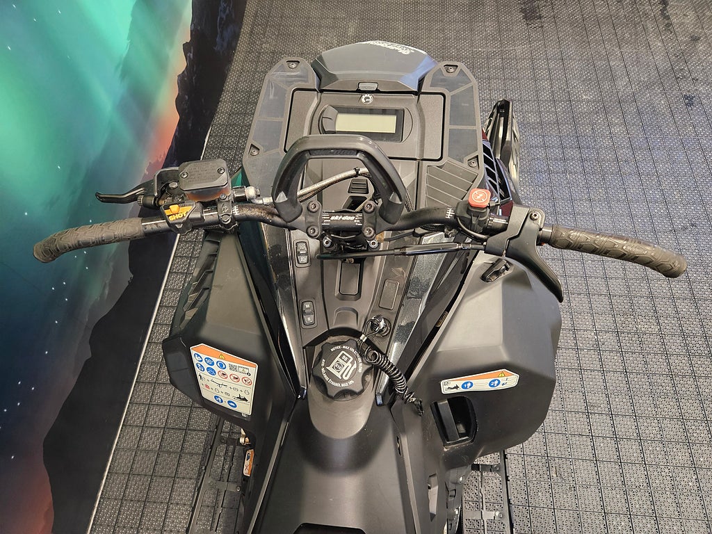 Ski-Doo FREERIDE 850 146" 2023 - miniatyr 13