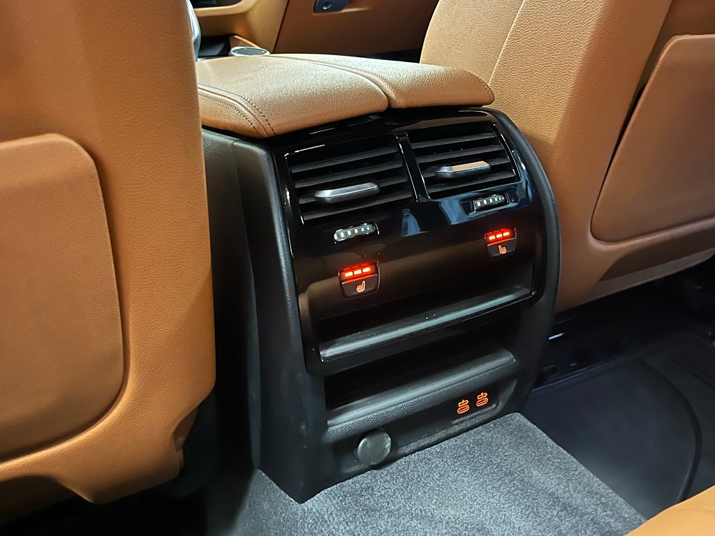 BMW 530e Touring M Sport Ambient Drag Helskinn Navi Kamera bild 23