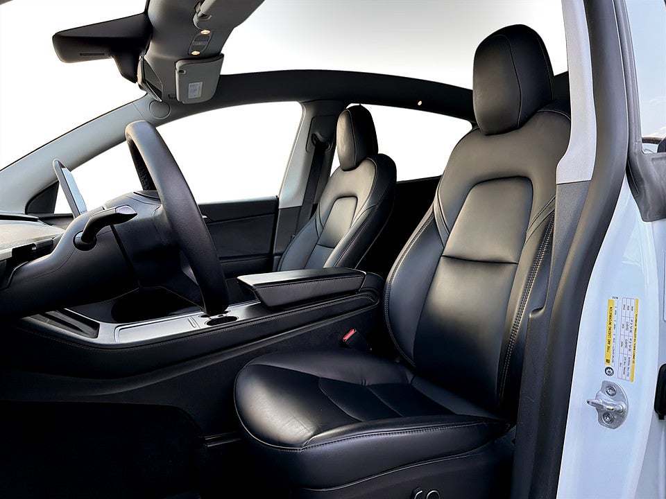 Bild på Tesla Model Y Long Range 514hk Aut AWD DRAG PANO