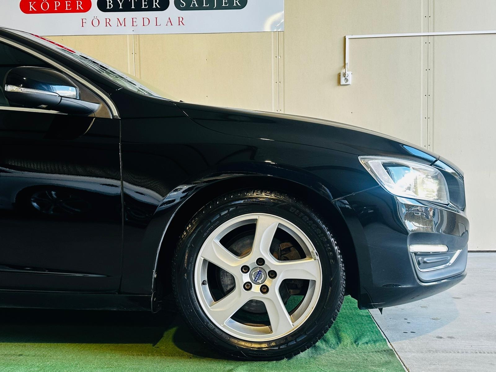 Volvo V60 2016, kuva 4/49