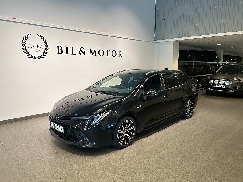 Toyota Corolla Touring Sports Hybrid|4.99%|Bkam|Rattvärme|Dubb|SoV| 