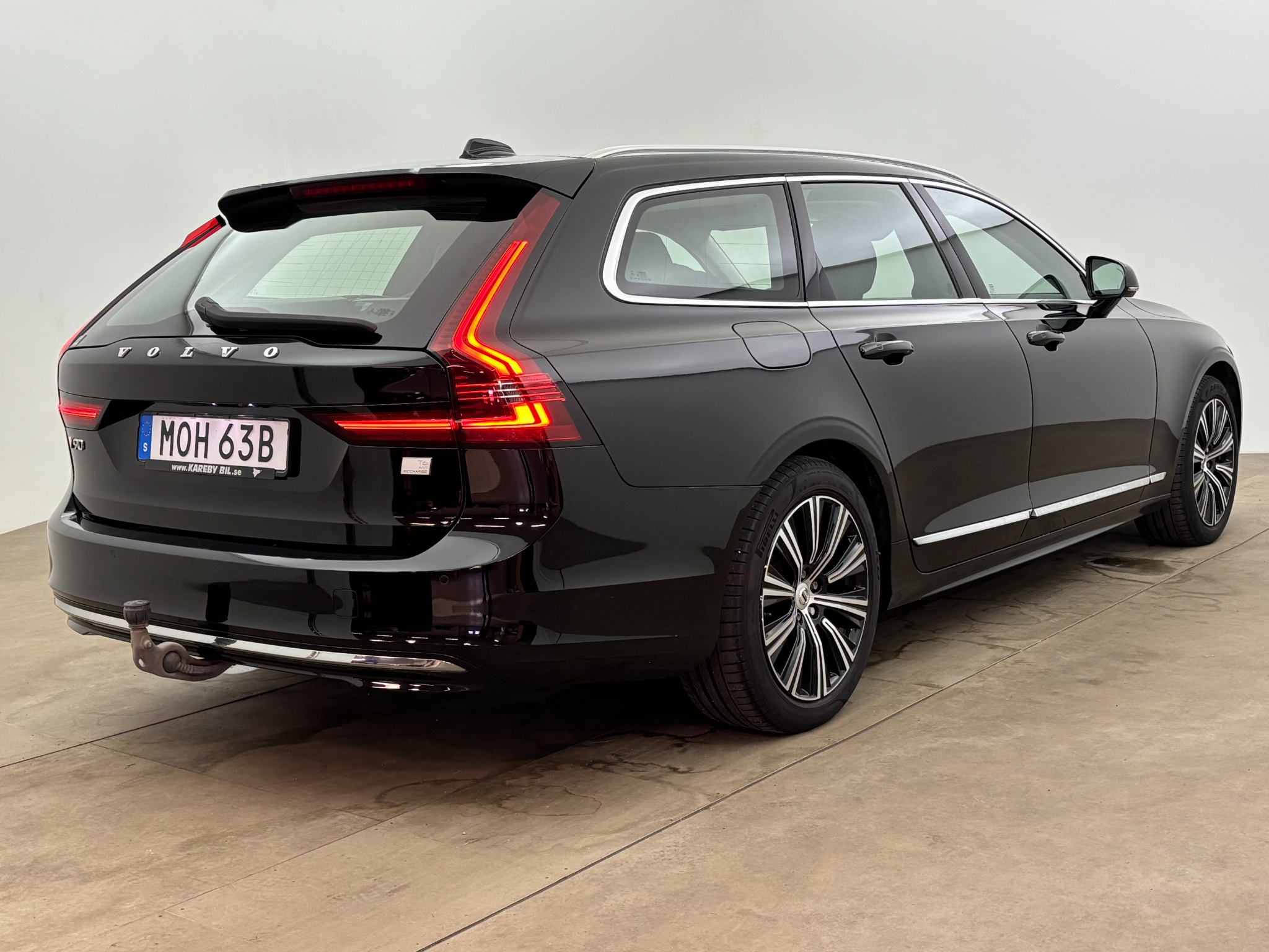 Volvo V90 Recharge T6 AWD Google 2022, bild 6/58