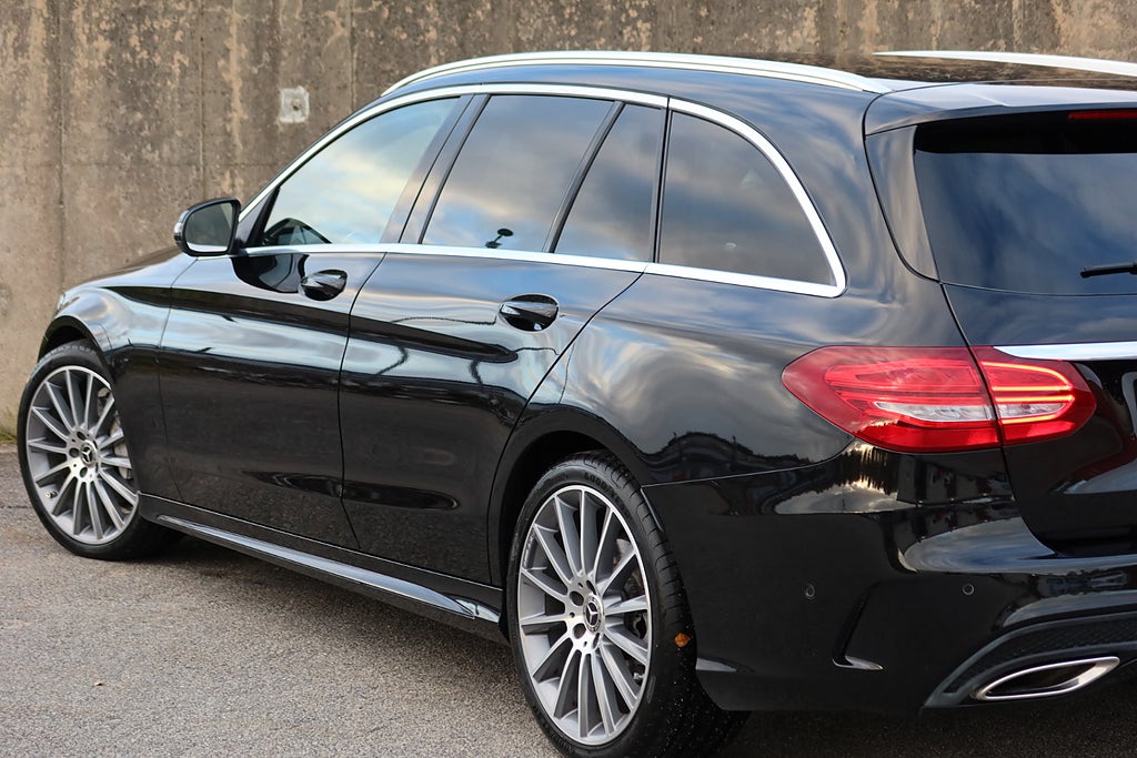 Mercedes-Benz C 200 AMG 184hk Burmester Drag GPS Låga Mil