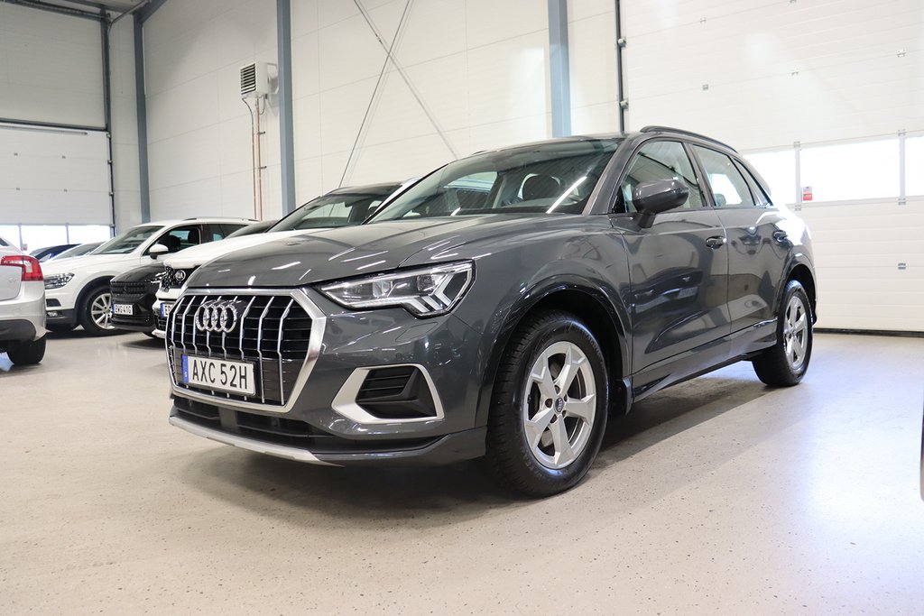 Audi Q3 40 TFSI quattro Proline B-Värm Drag Cockpit 190hk