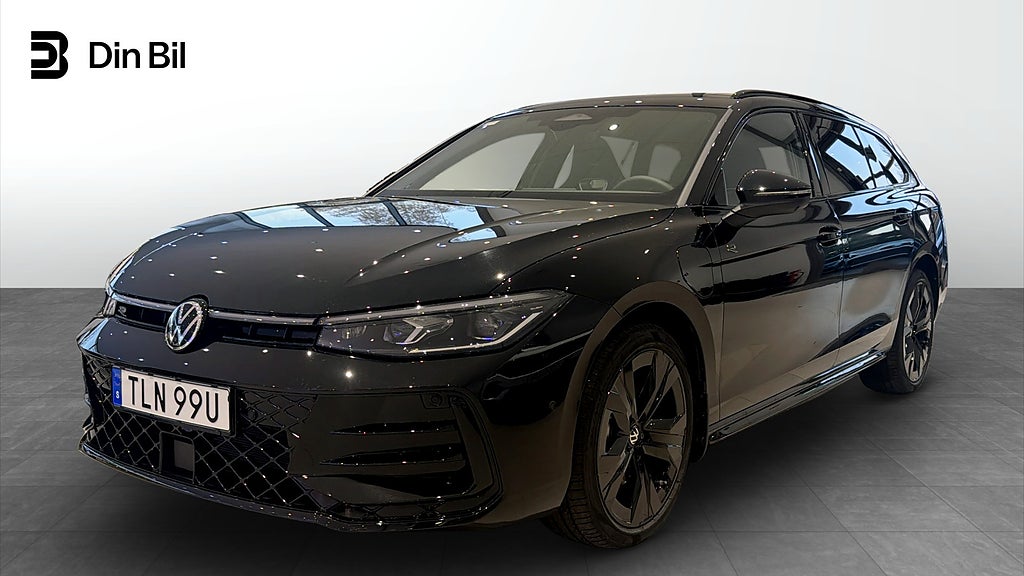 Volkswagen Passat Sportscombi R-LINE Black eHybrid 272hk