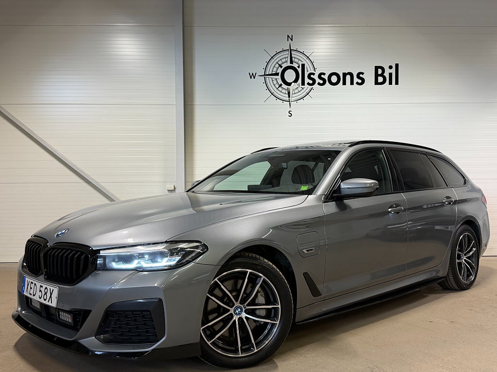 BMW 530e xDrive M Sport Drag Läder HiFi Pano B-kam Maxton MOMS