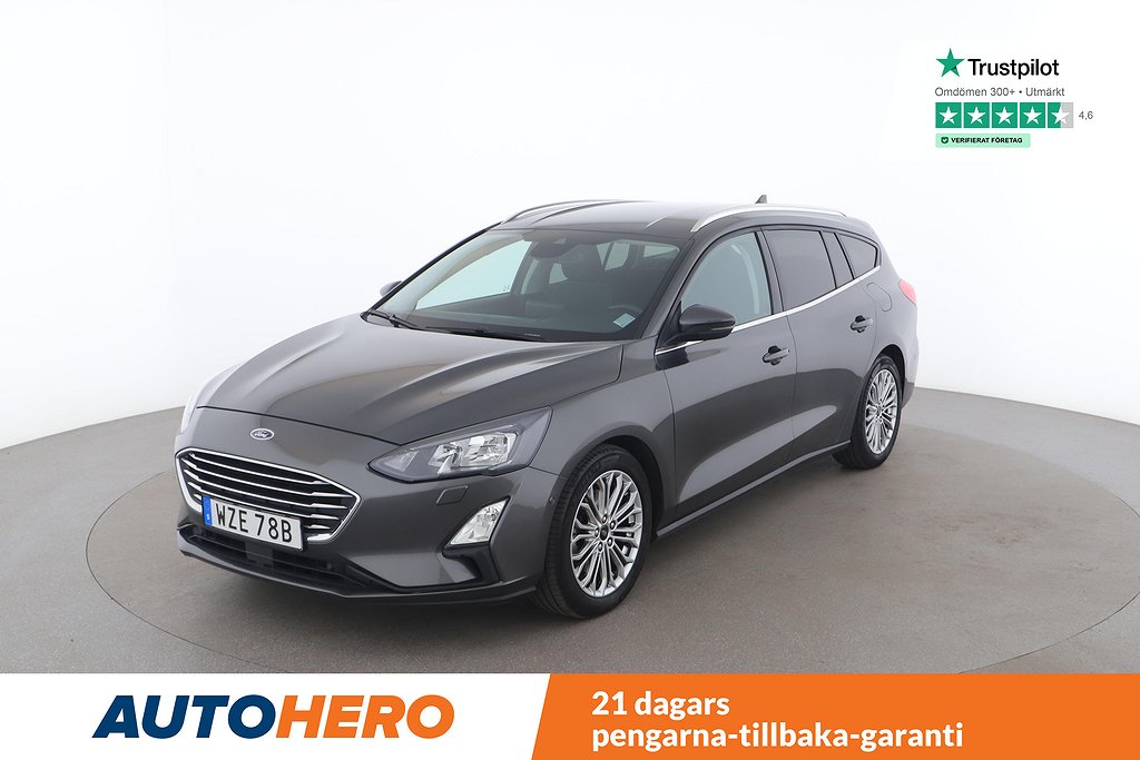 Ford Focus Kombi 1.0 EcoBoost Titanium / Dragkrok, Carplay