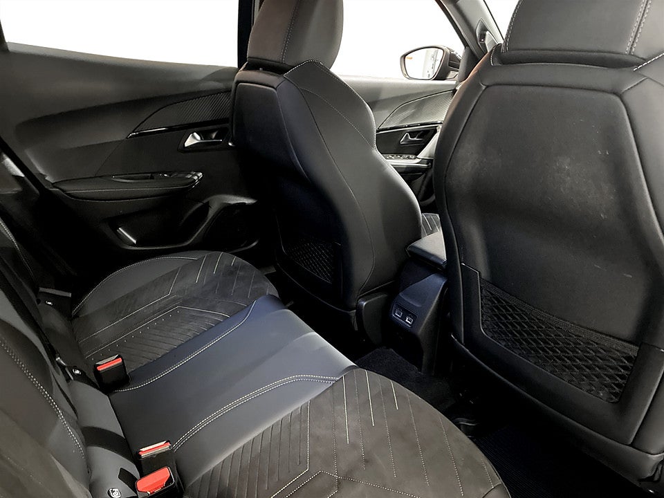 Bild på Peugeot 2008 GT Hybrid 145hk Aut CARPLAY B-KAMERA