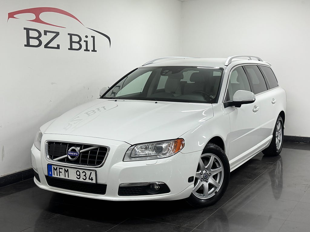 Volvo V70 T4 Summum Kamrem bytt M&K Värmare Bliss
