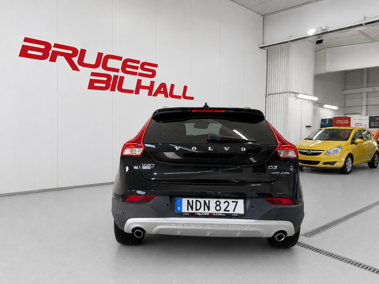 Volvo V40 Cross Country 2016, bild 2/41