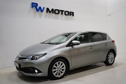 Toyota Auris Hybrid e-CVT Intense Edition B-kamera RÄNTA 2,95%