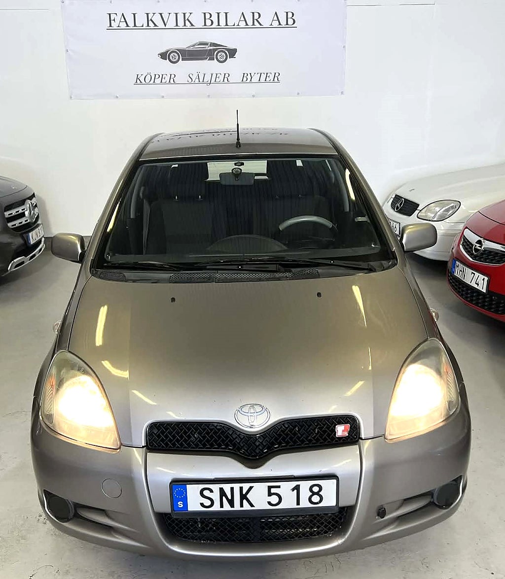 Toyota Yaris TS 5-dörrars 1.5 VVT-i, Nyservad , Bes 