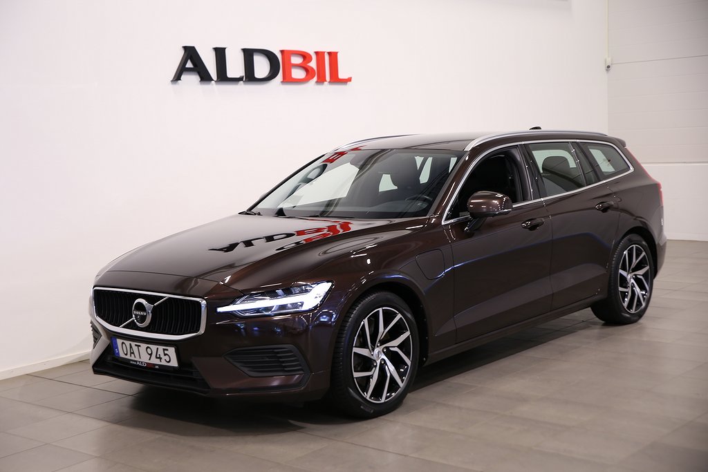 Volvo V60 T6 340hk AWD Momentum Adv Edt Aut / Teknikpkt / Drag / 360°