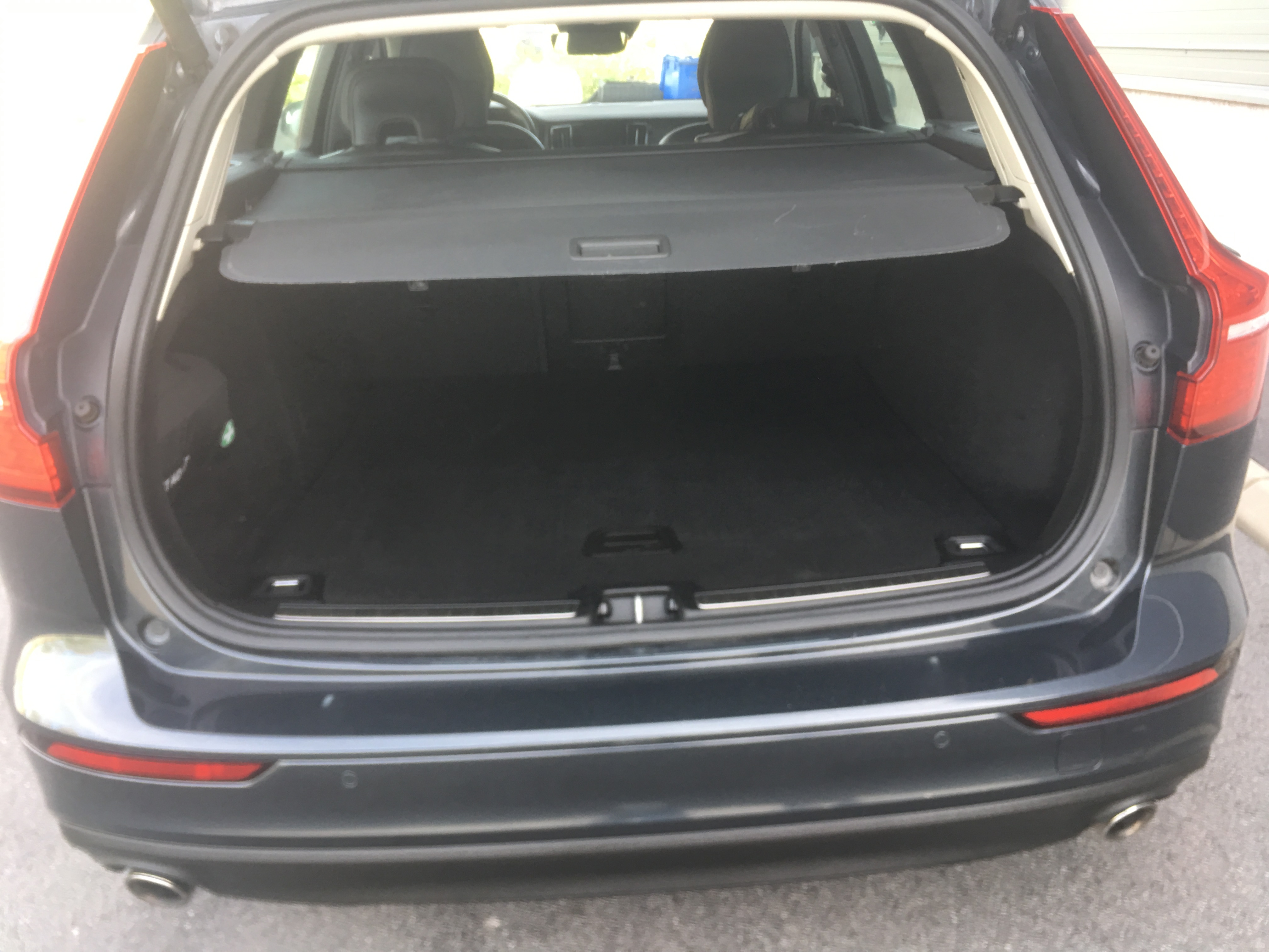 Volvo V60 D4 Geartronic 2019, photo 6/42