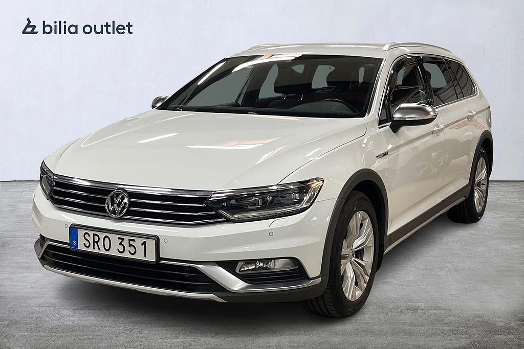 Volkswagen Passat Alltrack 2.0 TDI 4M Executive 190hk Drag Carplay Backkamera