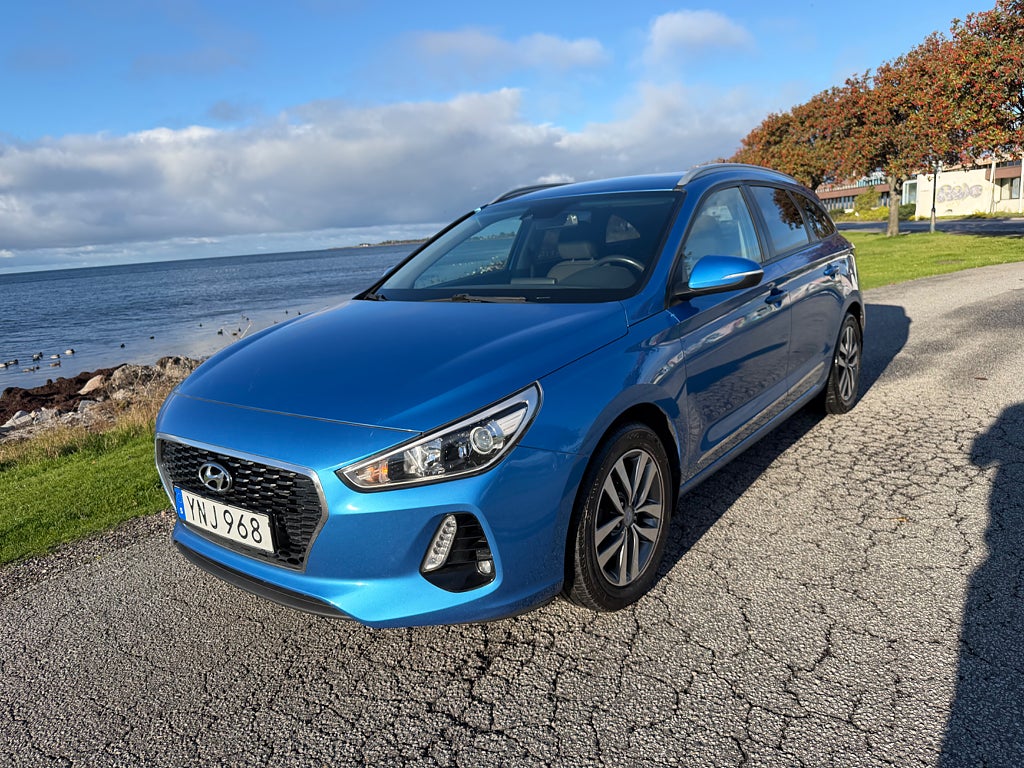 Hyundai i30 Kombi Automat 1.4  Comfort Dragkrok