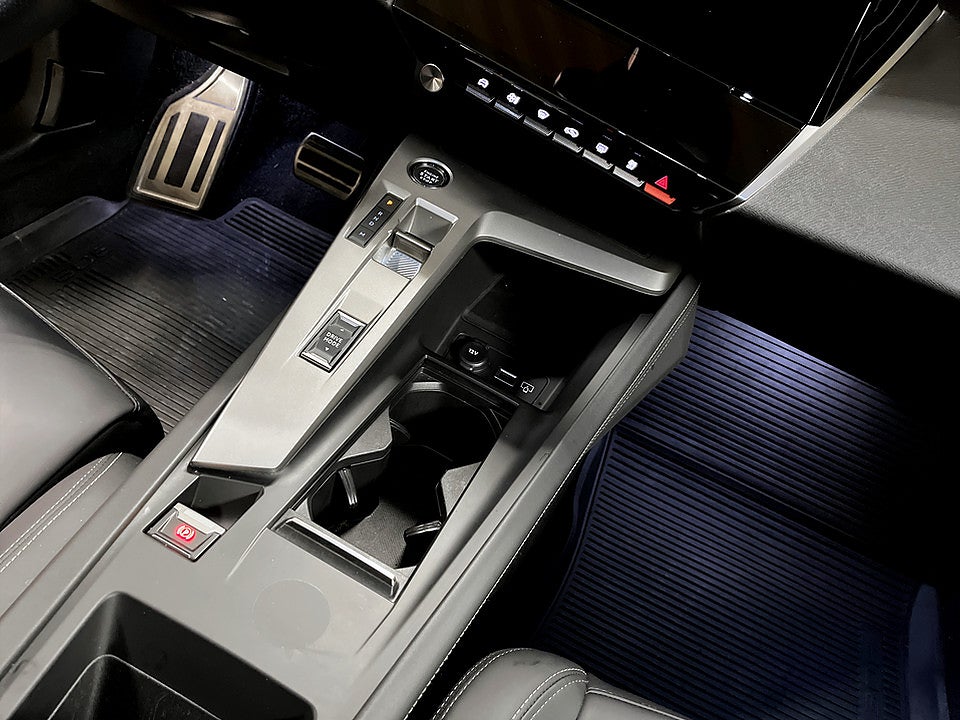 Bild på Peugeot 308 SW GT 1.2 PT 130hk Aut - 360,B-KAMERA,CARPLAY