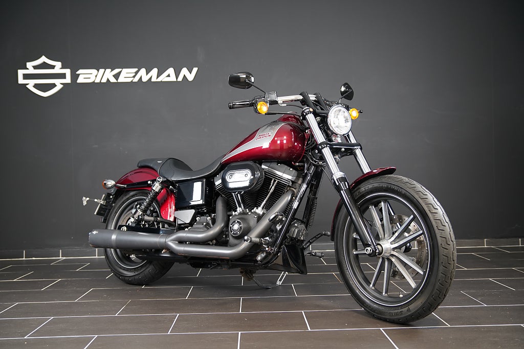 Harley-Davidson Dyna Street Bob V&H Pro Pipe 