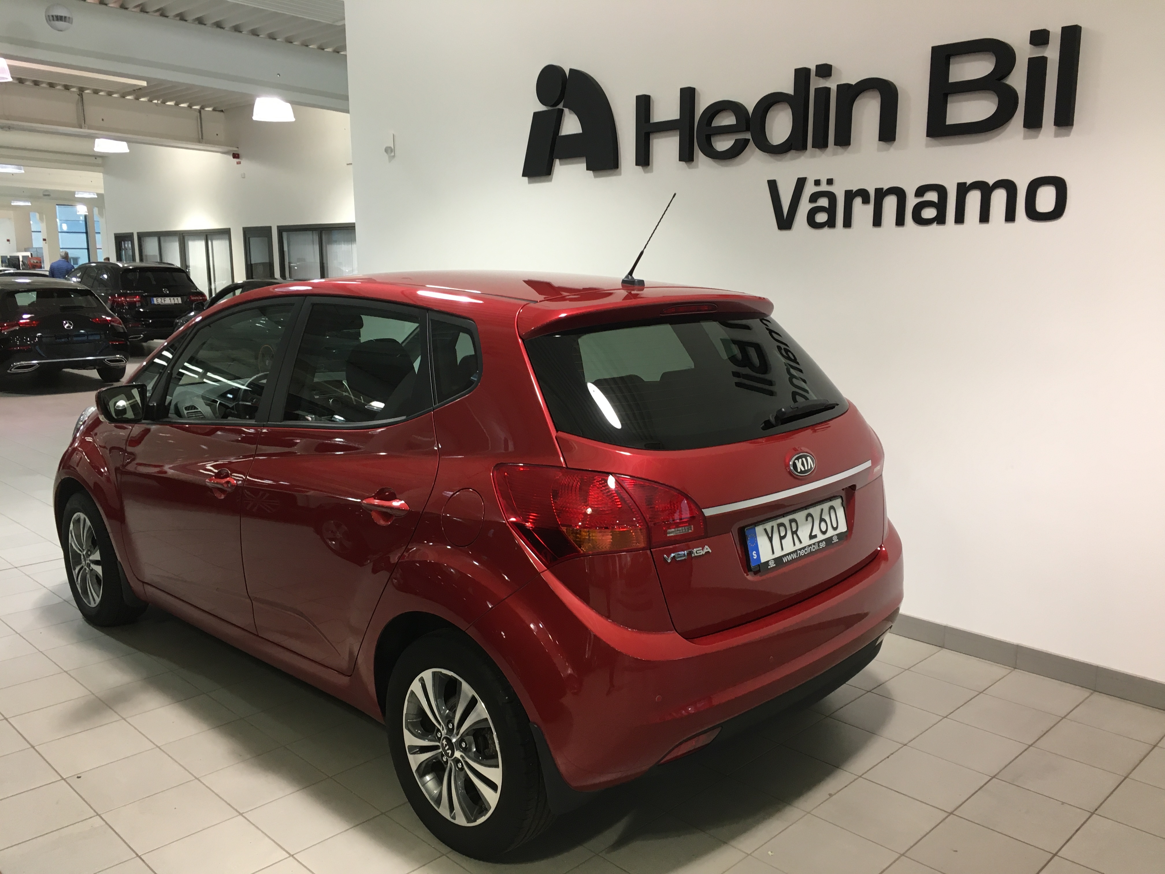 Kia Venga 1.6 AUT ADVANCE 2018, bild 2/38