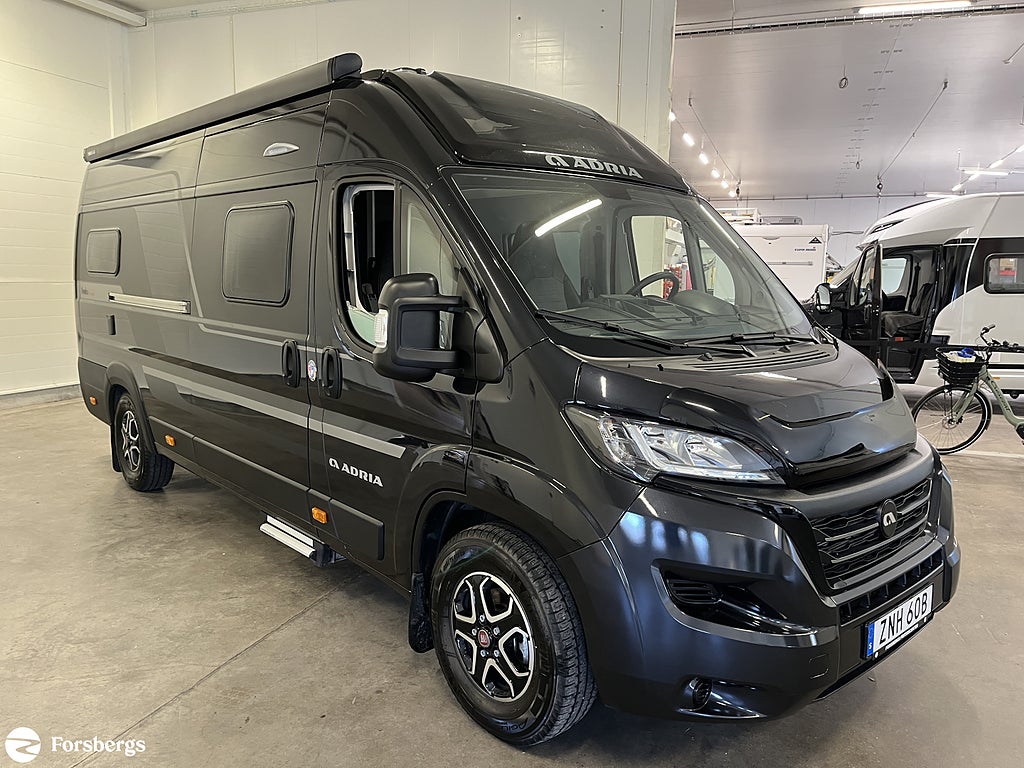 Adria TWIN 640 SGX ElSäng/ Solcell/ Automat