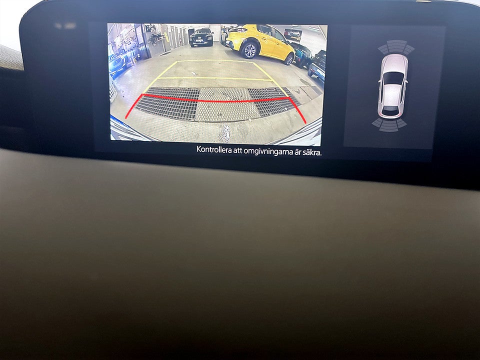 Bild på Mazda 3 Hatchback 2.0 SKYACTIV-G M 150hk B-KAMERA NAVI