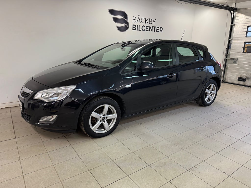 Opel Astra 1.4 Turbo Enjoy Euro 5/Dragkrok/Nyservad 