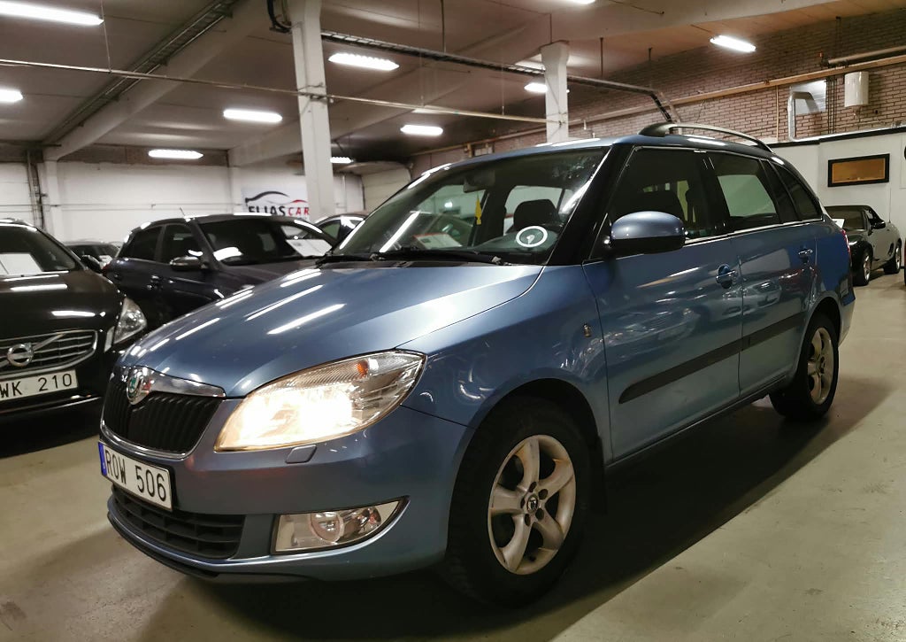 Skoda Fabia Kombi 1.6 TDI Elegance Euro 5& Nybesiktad &Dragkrok 