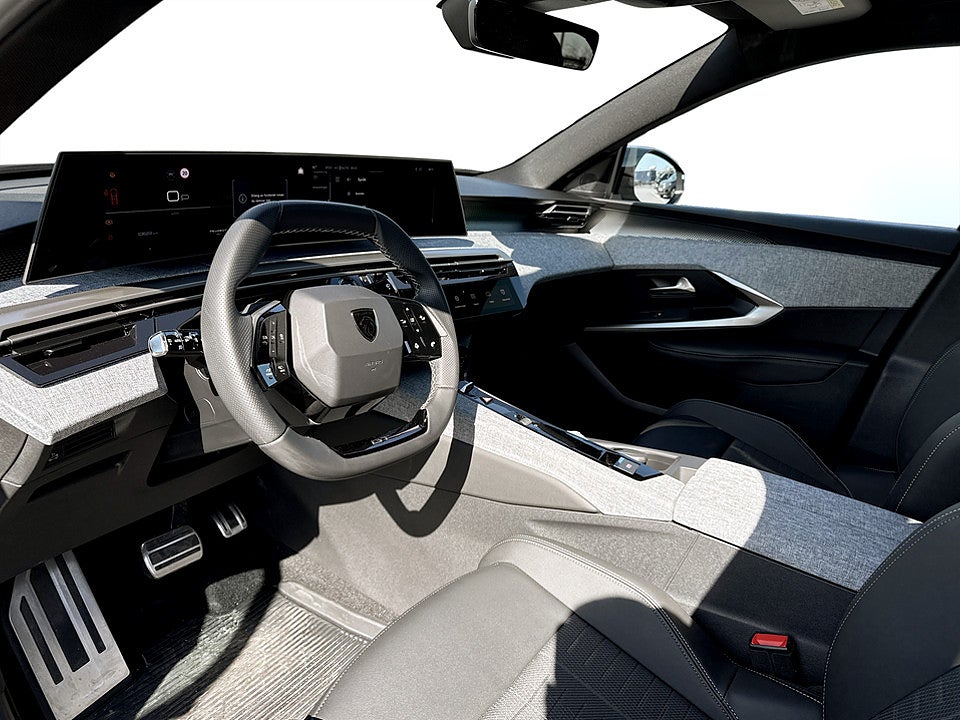Bild på Peugeot 3008 GT Hybrid 145hk Aut B-KAMERA CARPLAY