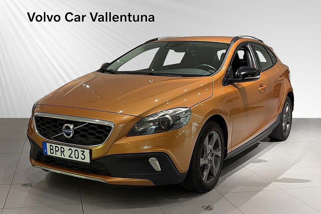 Volvo V40 Cross Country D3 Momentum Business E