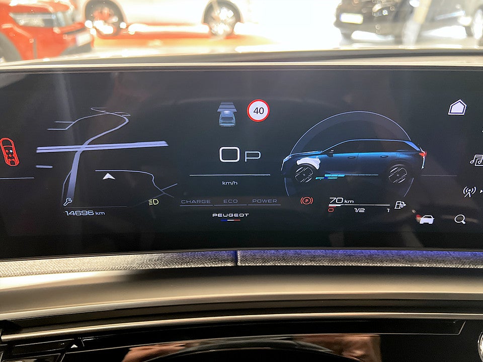 Bild på Peugeot 5008 GT Hybrid 145hk Aut 7-SITS B-KAMERA