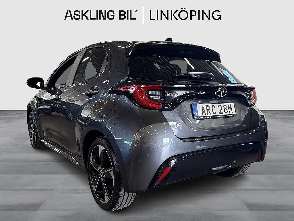 Toyota Yaris 2025 - miniatyr 2