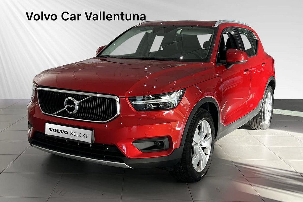 Volvo XC40 B4 FWD Bensin Momentum Advanced Edt