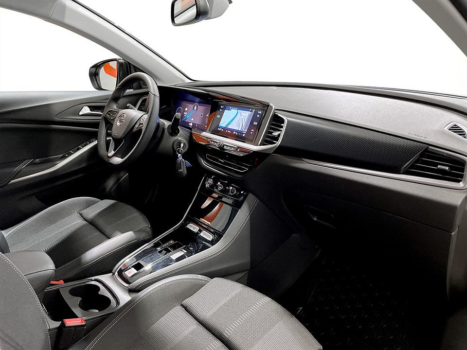Bild på Opel Grandland GS 1.2 PT 130hk Aut - B-KAMEA, CARPLAY