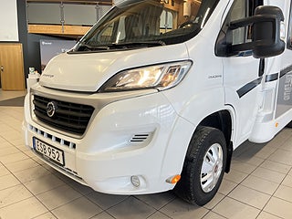 Husbil-halvintegrerad Dethleffs T 6611 2 av 23