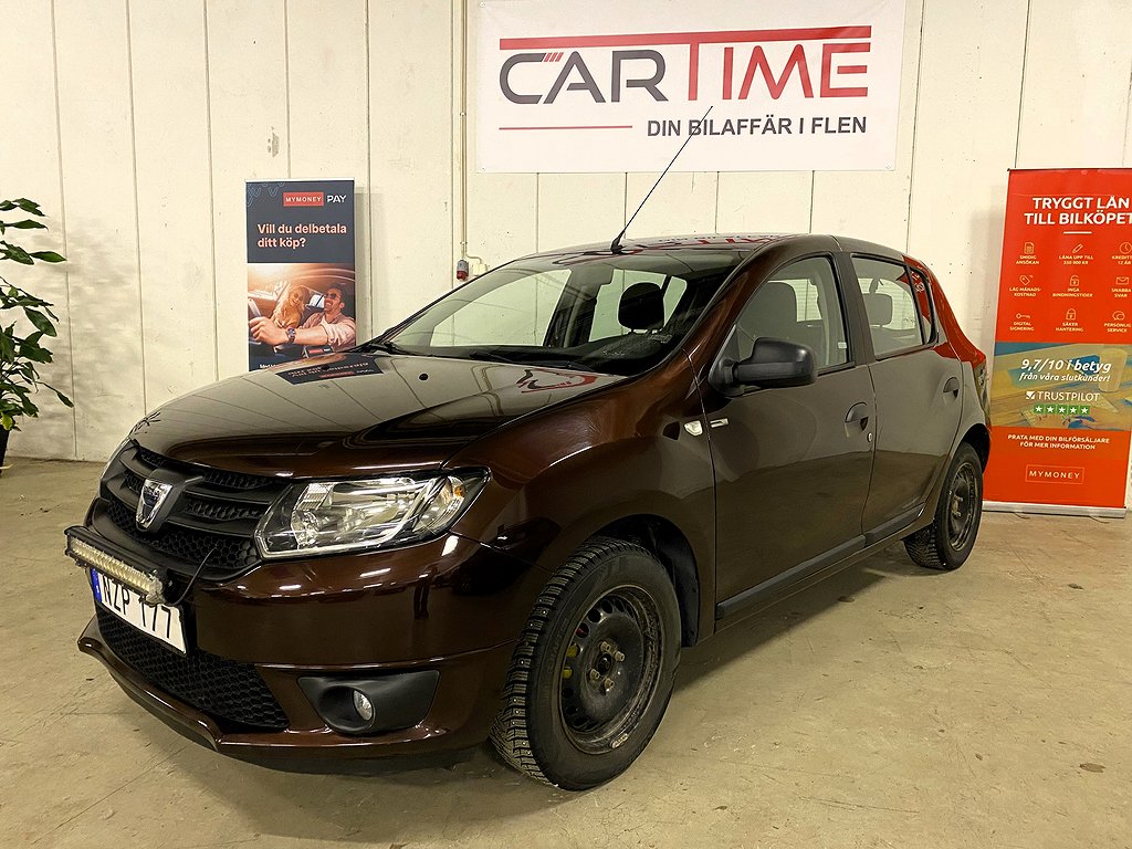 Dacia Sandero 0.9 TCe Euro 6 / Endast 4 600 mil / Dragkrok