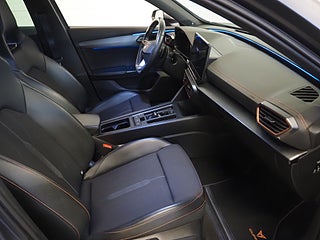 Kombi Cupra Formentor 12 av 25
