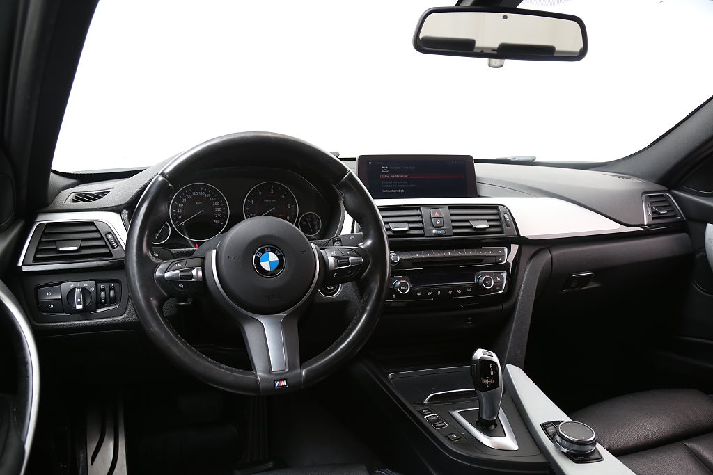 BMW 320D xDrive 190hk M Sport Aut Sedan Navi Skinn Kamera Drag 2018