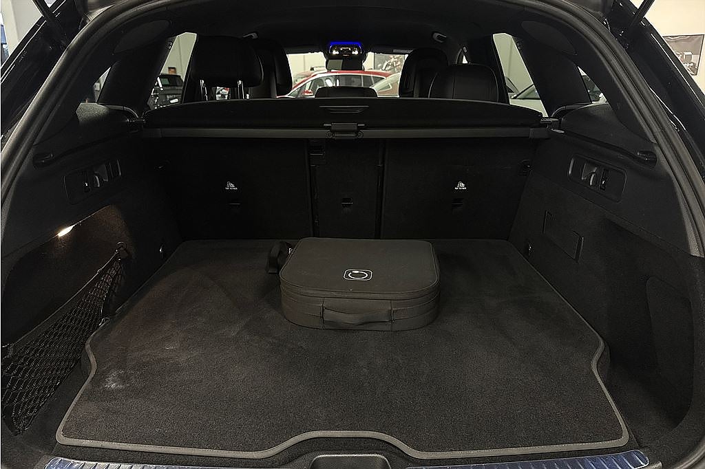 Mercedes-Benz GLC 300 e 4M, Drag, Fr. 2,95%, AMG Night