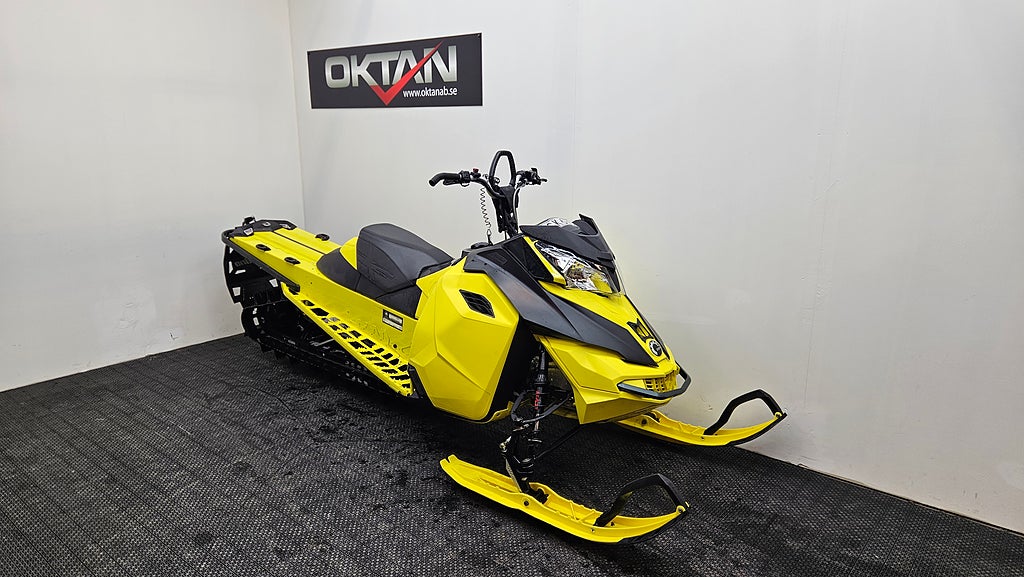 Ski-Doo Summit T3 154 800