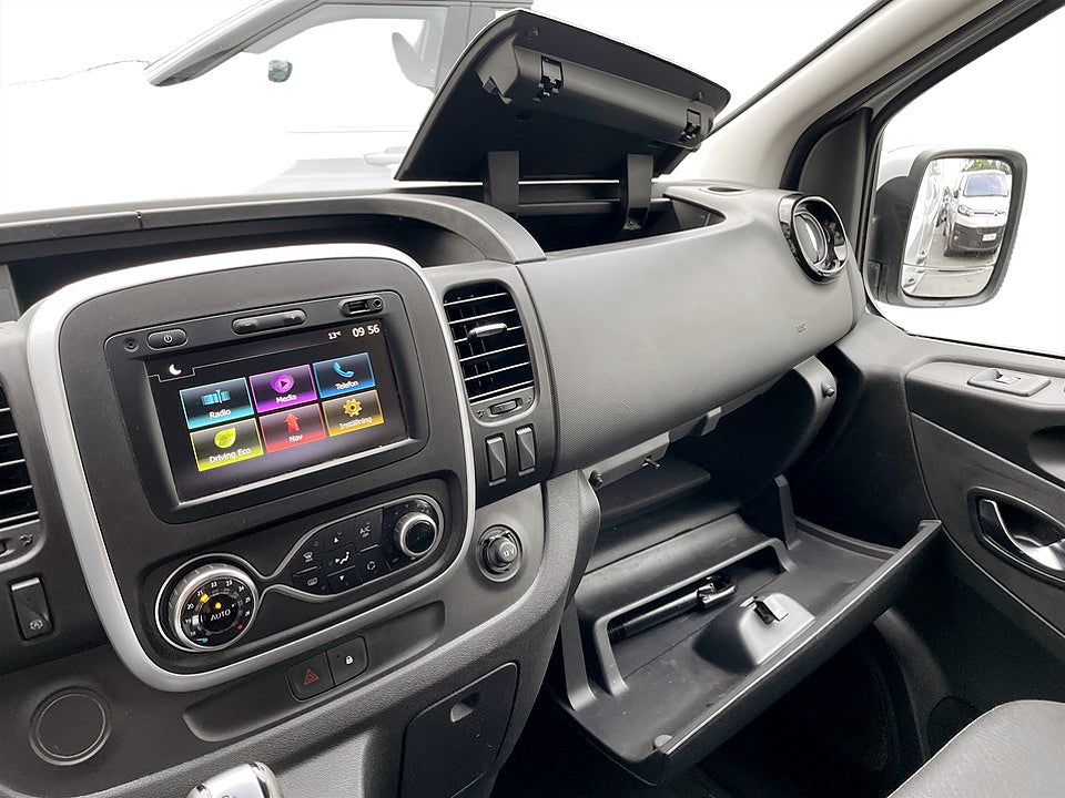 Bild på Nissan NV300 2.9t 2.0 dCi 170hk Aut DRAG B-KAMERA 