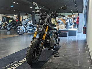 BMW CE02 Moped .Ord pris: 93.345kr NU: 49.900kr!Highline.Omg lev.