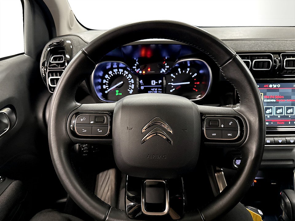 Bild på Citroën C3 Aircross Shine 1.2 PT Aut P-SENSORER NAVI