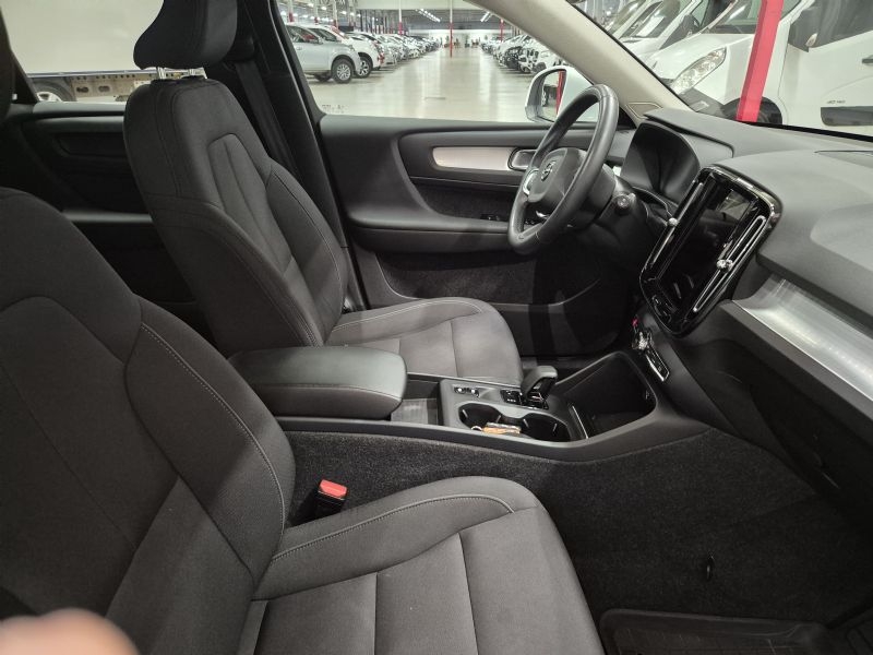 Volvo XC40 2022, bild 4/39