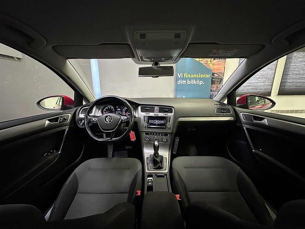 Volkswagen Golf 5-dörrar 1.2 TSI BMT Masters | R-line | Kamera | S+V