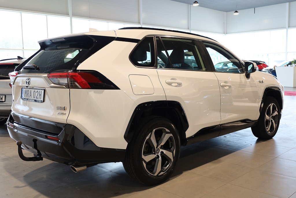 Toyota RAV4 Plug-in Hybrid E-CVT Active AWD Dragkrok Kamera 2022