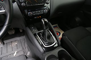 SUV Nissan Qashqai 16 av 23