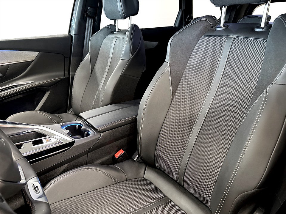 Bild på Peugeot 5008 GT 1.2 PT 130hk Aut KAMPANJ BRÄNSLE INGÅR